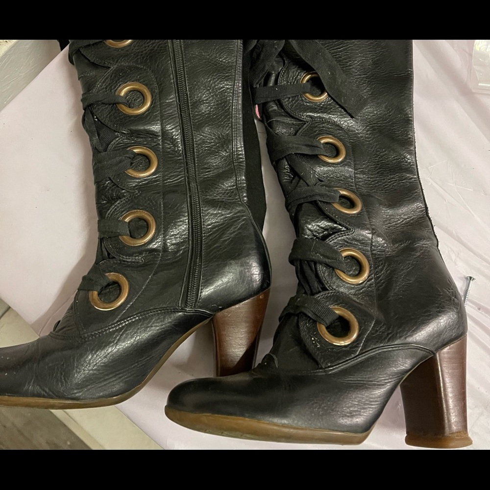 RARE Ribbon Lace Leather Boots - Black - Ladies size 9.5